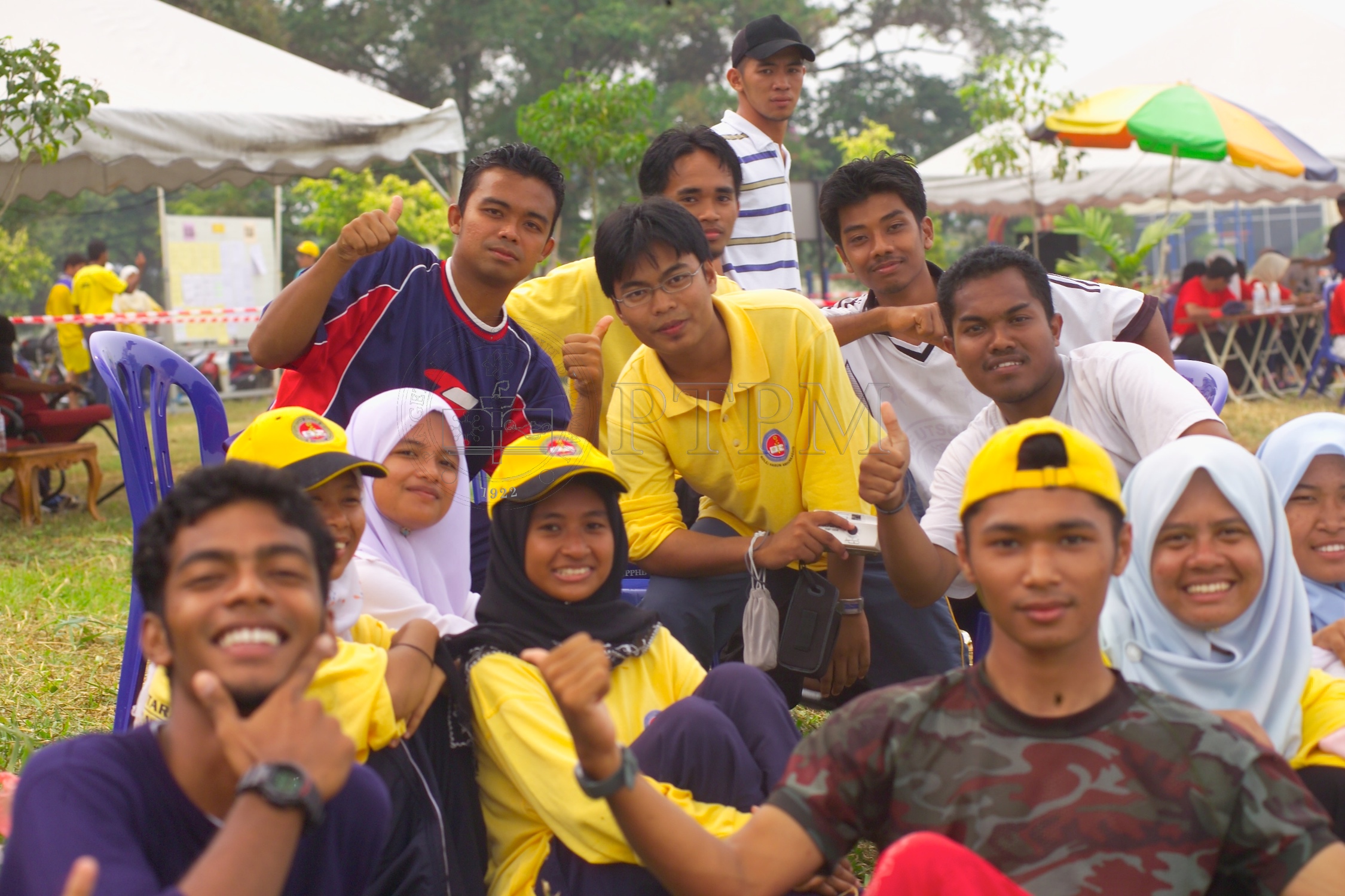 PTPM 05 13 kayak D8XZ8680